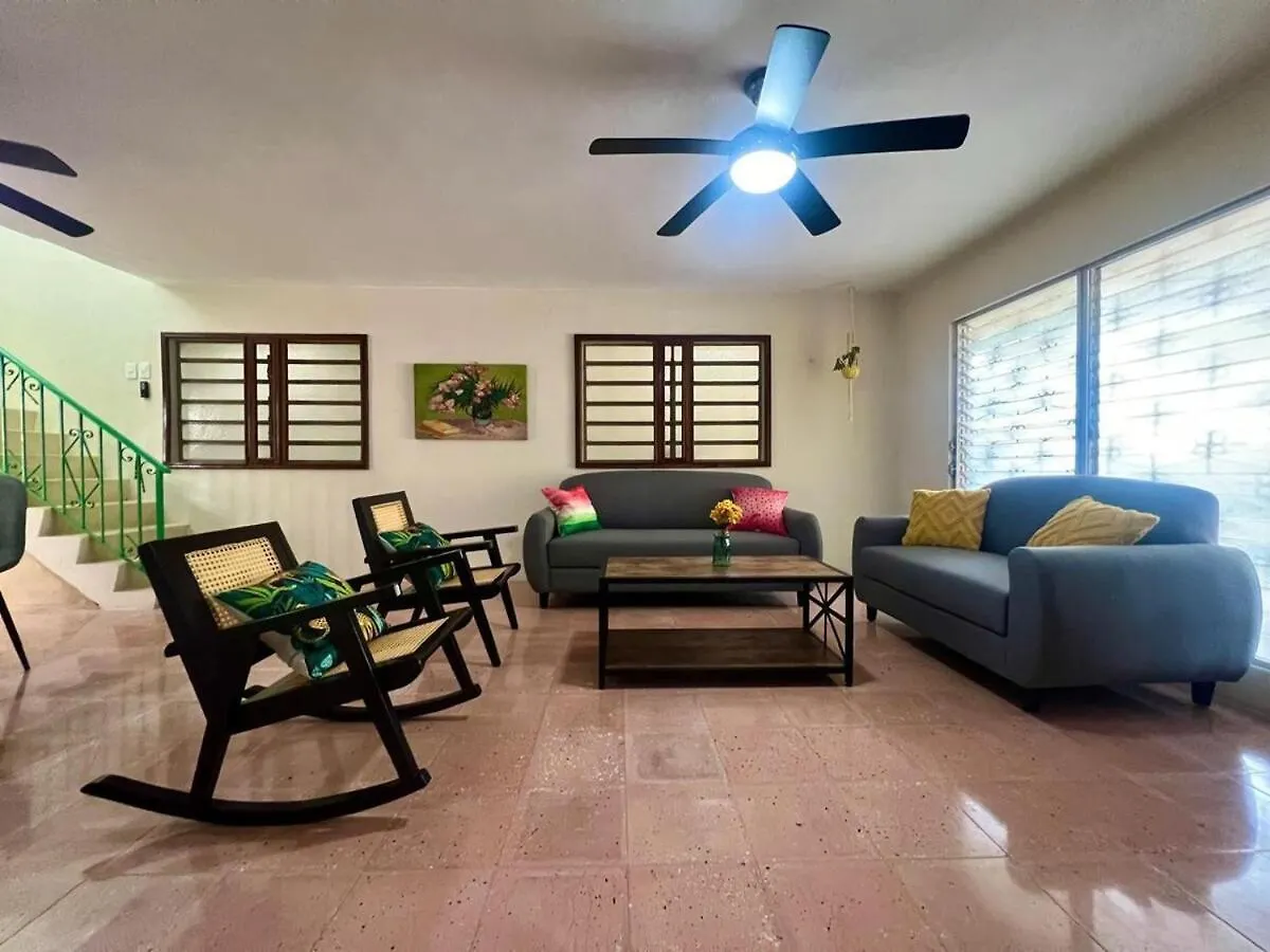 Casa En El Centro De Merida, 5 Habitaciones Y 3 Banos, Ideal Para Grupos Holiday home Merida