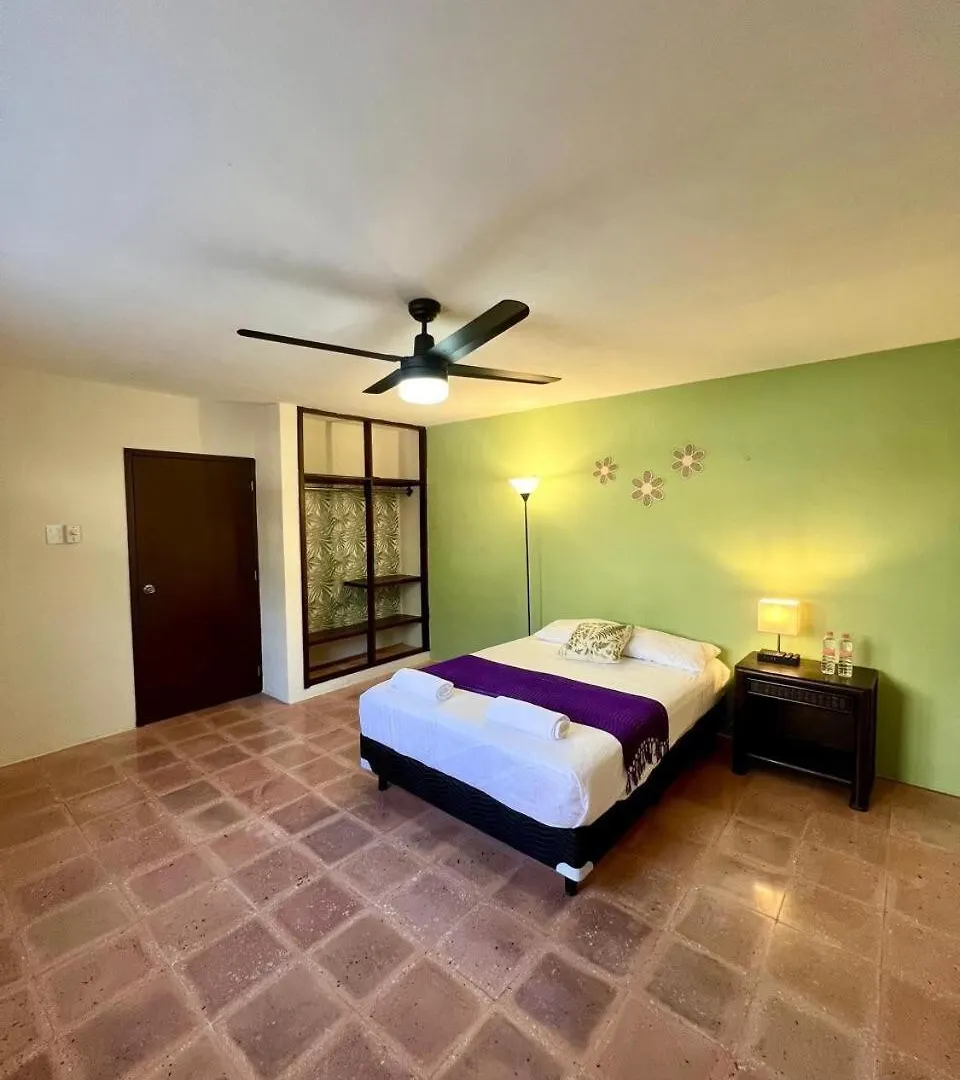 Casa En El Centro De Merida, 5 Habitaciones Y 3 Banos, Ideal Para Grupos Holiday home Merida