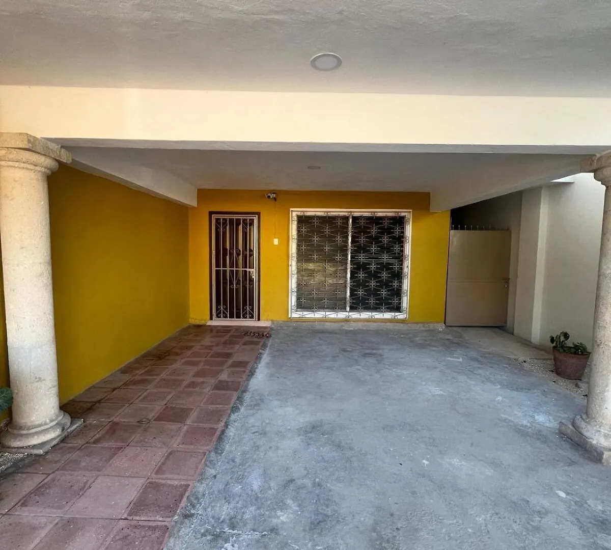 Casa En El Centro De Merida, 5 Habitaciones Y 3 Banos, Ideal Para Grupos Merida