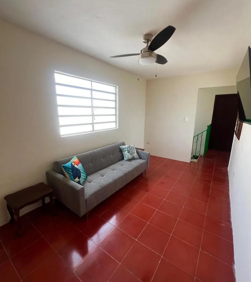 Casa En El Centro De Merida, 5 Habitaciones Y 3 Banos, Ideal Para Grupos 0*, Merida Mexico